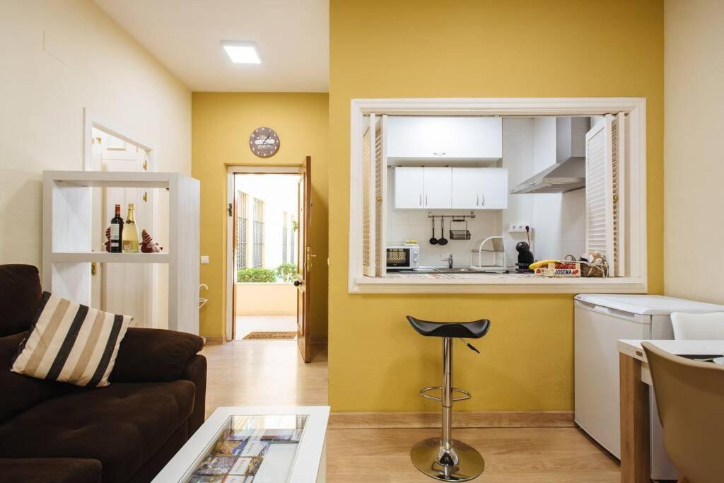 Cozy And Well Located Apartment In The Center Of Sevilla Exterior foto