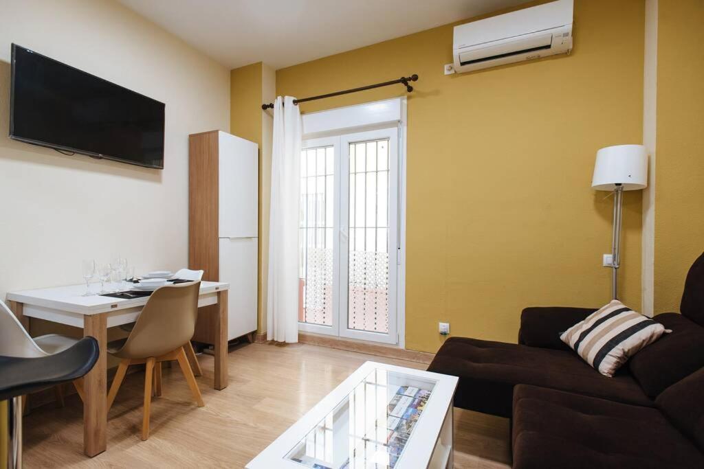 Cozy And Well Located Apartment In The Center Of Sevilla Exterior foto